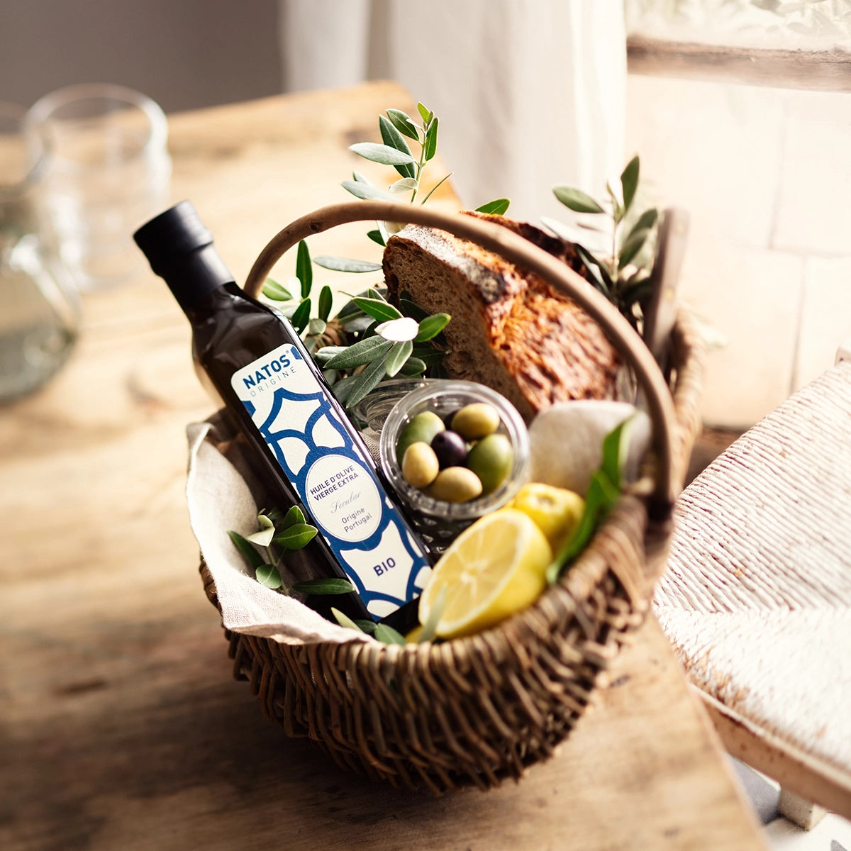 Panier de produits portugais NATOS, idéal pour vos repas